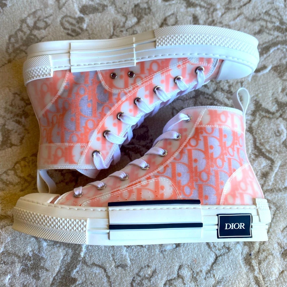 Christian Dior B23 Sneakers🧡